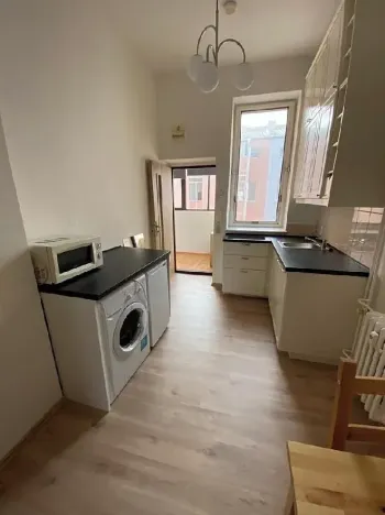 Pronájem bytu 1+1, Praha, 35 m2