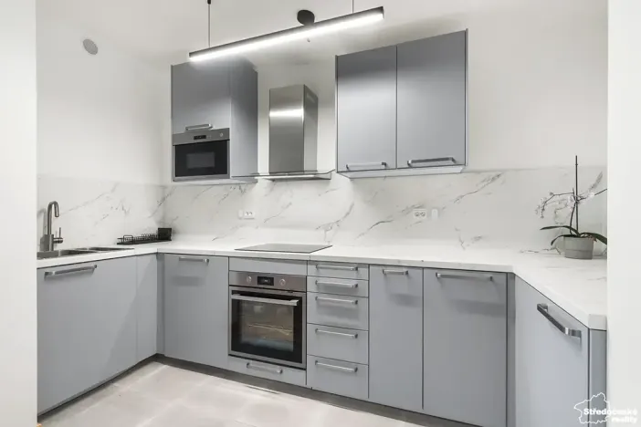 Prodej bytu 3+kk, Praha - Dolní Chabry, Kobyliská, 95 m2