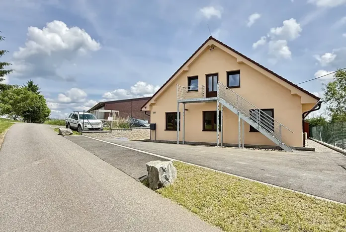 Pronájem bytu 3+kk, Lísek, 72 m2