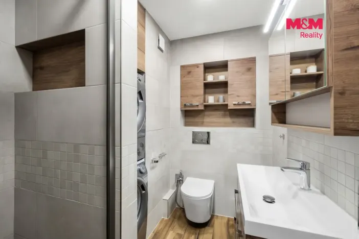 Prodej bytu 3+1, Beroun - Beroun-Město, Kpt. Jaroše, 71 m2