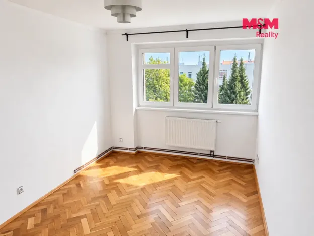 Pronájem bytu 3+1, Kladno, Kordačova, 79 m2