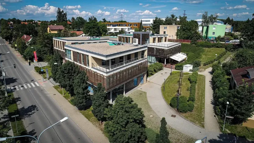 Pronájem kanceláře, Dolní Břežany, Pražská, 37 m2