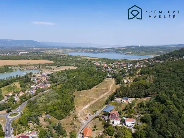 Prodej pozemku, Most, 609 m2