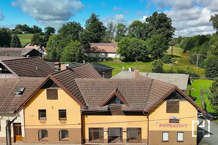 Prodej vícegeneračního domu, Česká Bělá, 312 m2