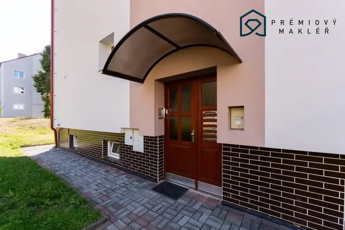 Prodej bytu 2+1, Lom - Loučná, Novostavby, 49 m2