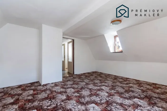 Prodej rodinného domu, Brandov, Rudé armády, 300 m2