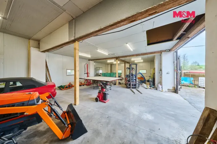 Pronájem výrobních prostor, Dubenec, 453 m2
