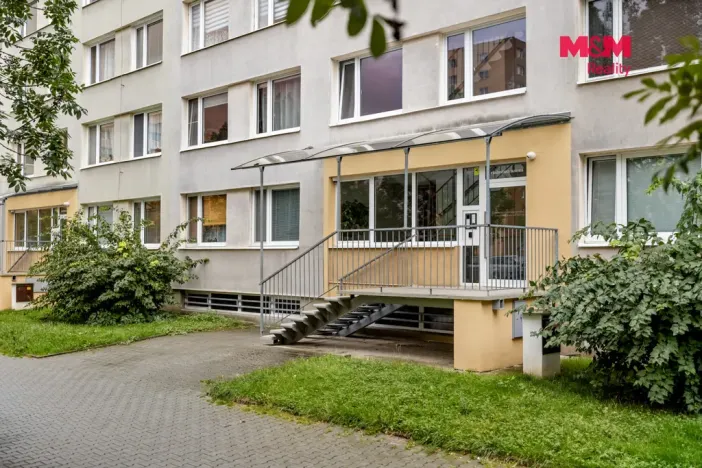 Prodej bytu 3+1, Kladno - Kročehlavy, V Bažantnici, 67 m2