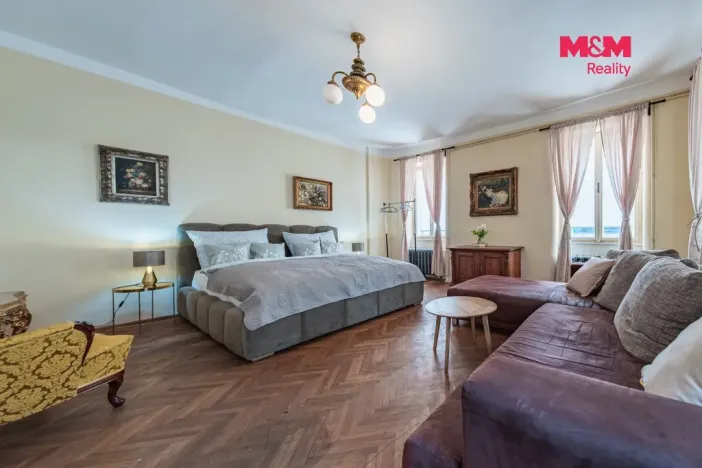 Pronájem rodinného domu, Rožďalovice, Tyršova, 300 m2