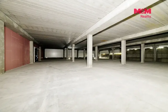 Pronájem výrobních prostor, Cheb, Karlova, 2200 m2