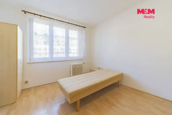 Prodej bytu 1+kk, Aš, Hlavní, 21 m2
