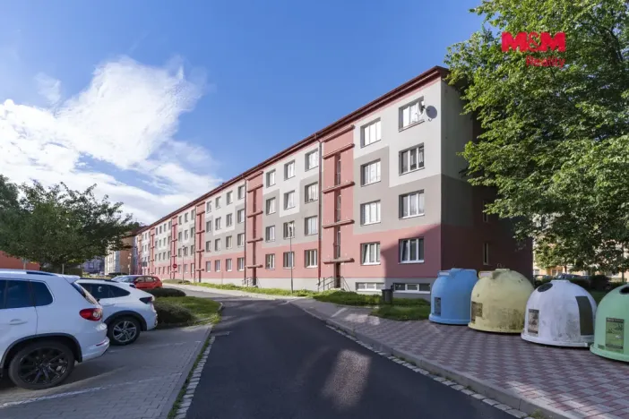 Prodej bytu 1+kk, Aš, Hlavní, 21 m2