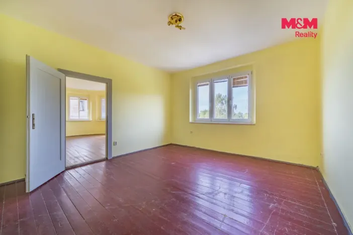Prodej bytu 2+1, Aš, Nádražní, 73 m2