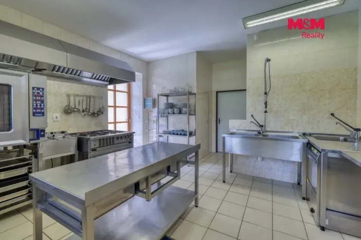 Prodej ubytování, Železná Ruda - Hojsova Stráž, 910 m2