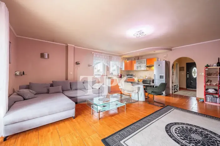 Prodej rodinného domu, Doubravčice, Pod vodárnou, 140 m2