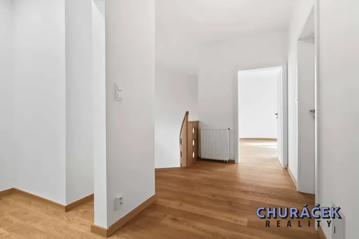 Prodej bytu 4+kk, Praha - Libeň, Nad Okrouhlíkem, 105 m2