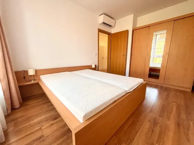 Pronájem bytu 3+kk, Praha - Karlín, Křižíkova, 73 m2