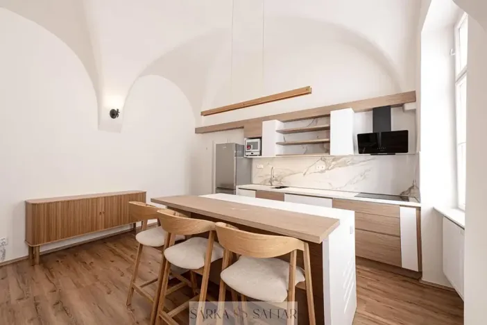 Pronájem bytu 2+kk, Praha - Staré Město, Anenská, 54 m2