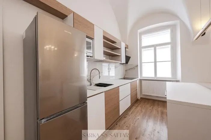 Pronájem bytu 2+kk, Praha - Staré Město, Anenská, 54 m2