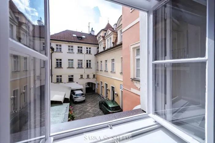 Pronájem bytu 2+kk, Praha - Staré Město, Anenská, 54 m2