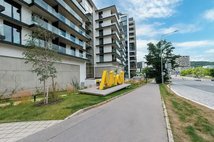 Pronájem bytu 3+kk, Praha - Modřany, Československého exilu, 61 m2