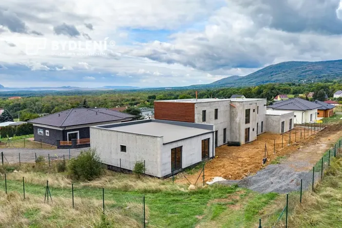 Prodej rodinného domu, Košťany, K zámku, 92 m2