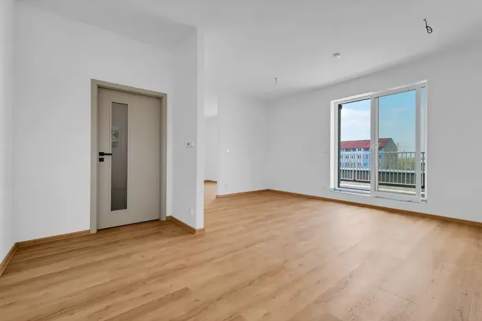 Prodej bytu 2+kk, Milovice, Topolová, 60 m2