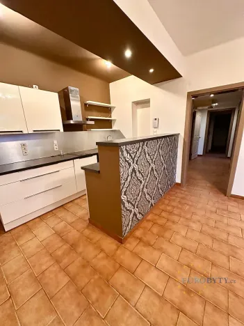 Prodej bytu 3+kk, Praha - Nusle, Na Jezerce, 74 m2
