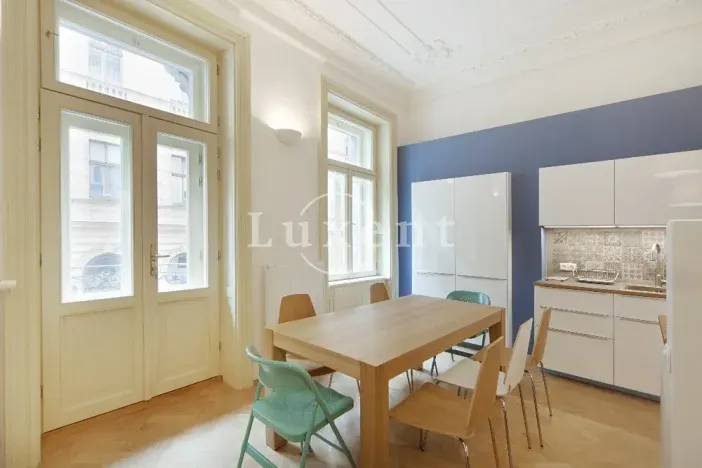 Pronájem bytu 3+kk, Praha - Nové Město, Soukenická, 107 m2