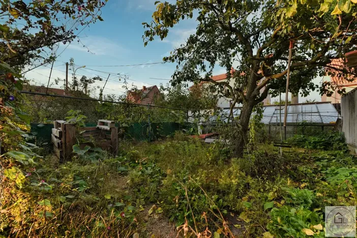 Prodej rodinného domu, Černuc, 240 m2
