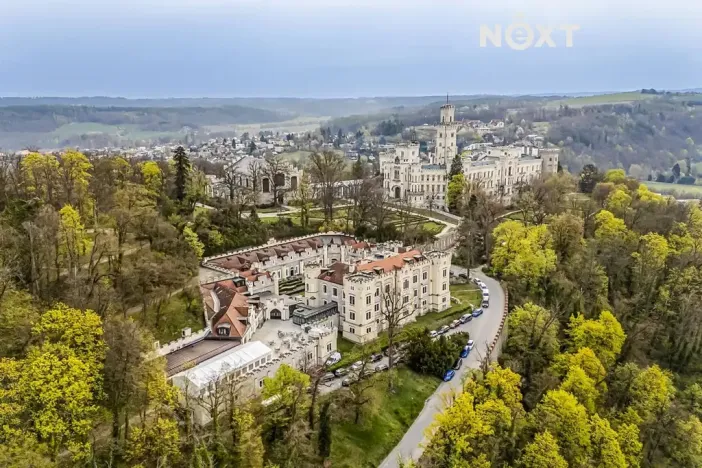 Prodej ubytování, Hluboká nad Vltavou, nám. Čsl. armády, 533 m2