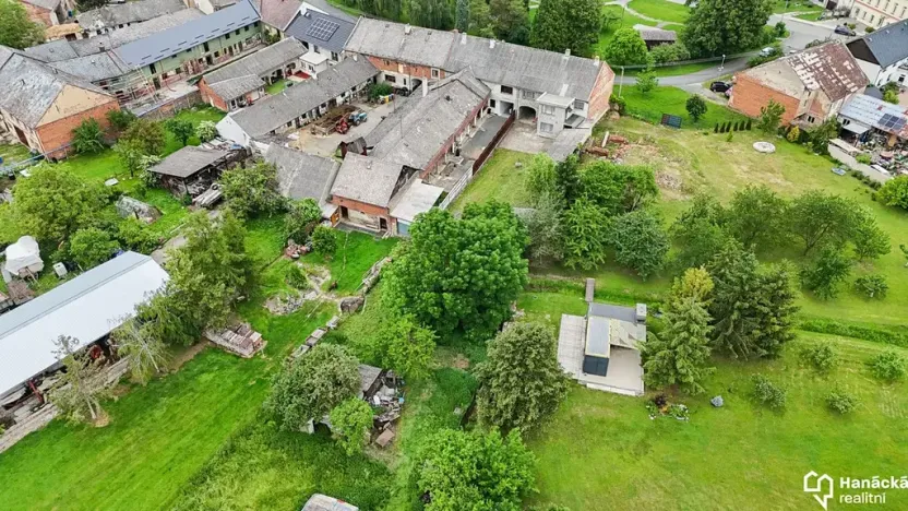 Prodej rodinného domu, Dubčany, 290 m2