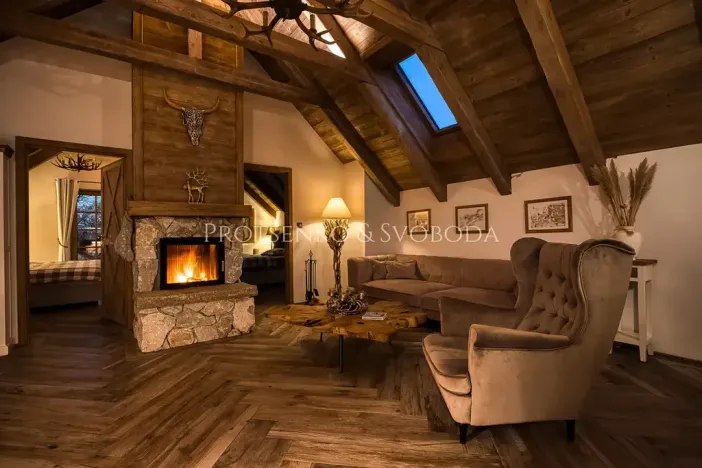 Prodej vícegeneračního domu, Lipí, 223 m2