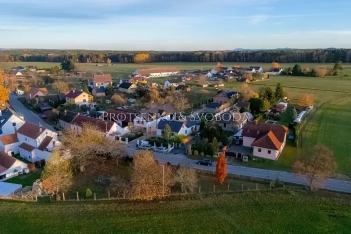 Prodej vícegeneračního domu, Lipí, 223 m2
