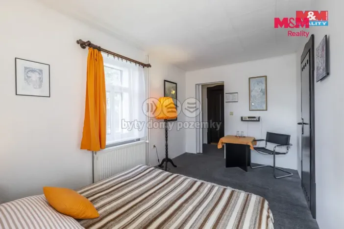 Prodej ubytování, Deštné v Orlických horách, 590 m2