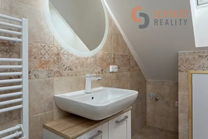 Prodej bytu 3+kk, Lednice, Komenského, 77 m2