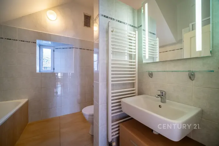 Prodej kanceláře, České Budějovice - České Budějovice 3, Pražská tř., 200 m2