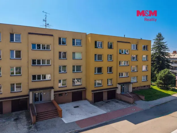Prodej garáže, Karviná - Mizerov, tř. 17. listopadu, 19 m2