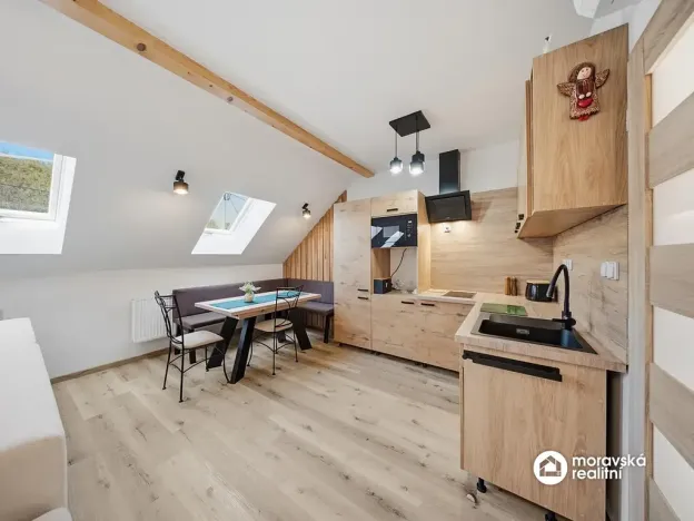 Prodej vícegeneračního domu, Dolní Kounice, Skalní, 121 m2