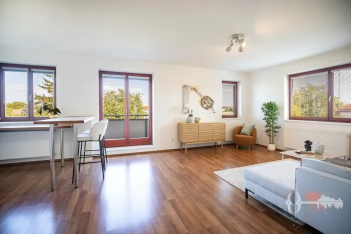 Prodej bytu 2+kk, Praha - Štěrboholy, Andersenova, 65 m2