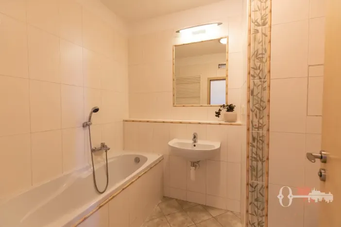 Prodej bytu 2+kk, Praha - Štěrboholy, Andersenova, 65 m2