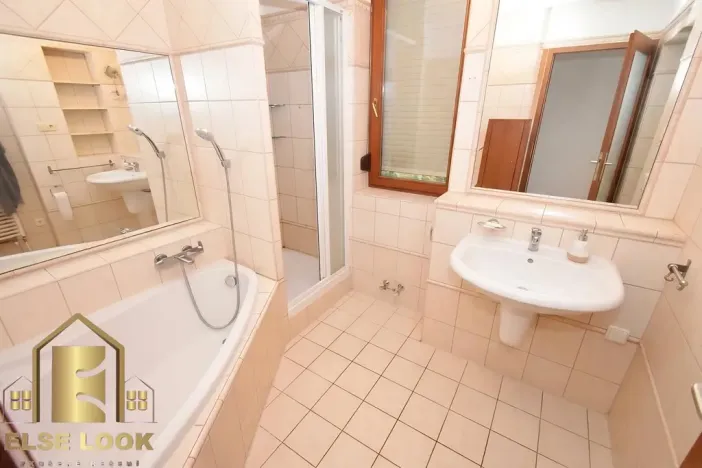 Pronájem bytu 3+kk, Kramolna, 76 m2