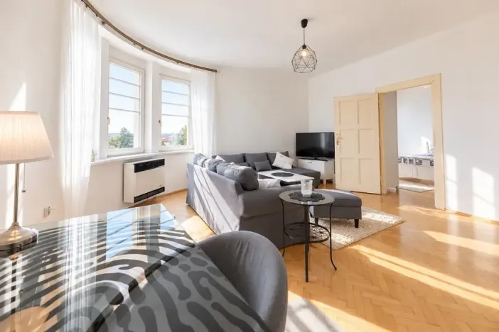Pronájem bytu 2+1, Praha - Vinohrady, Čáslavská, 76 m2