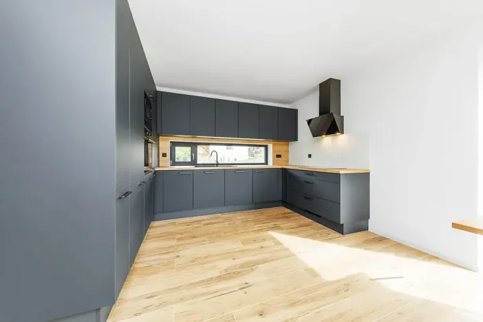 Prodej rodinného domu, Černovice, 200 m2