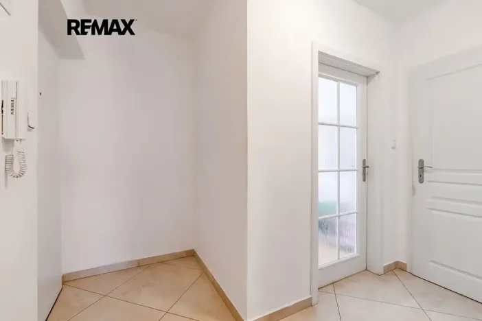 Pronájem bytu 2+kk, Praha - Břevnov, Heleny Malířové, 68 m2
