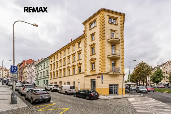 Pronájem bytu 2+kk, Praha - Břevnov, Heleny Malířové, 68 m2
