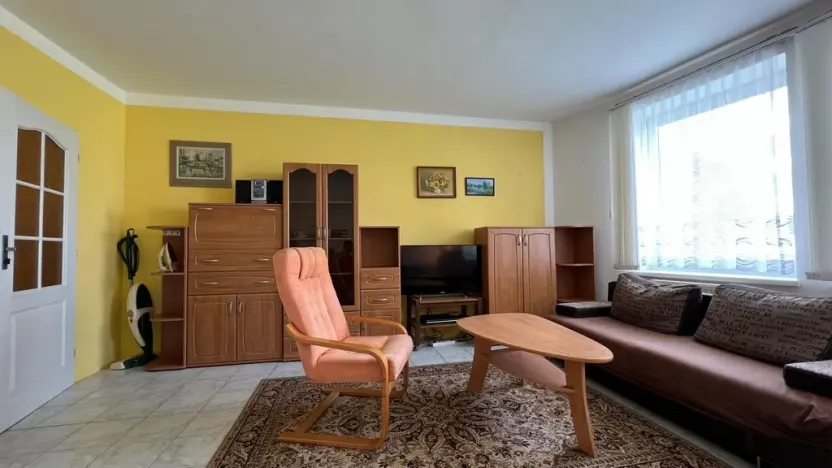 Prodej bytu 1+kk, Třeboň - Třeboň II, U Francouzů, 36 m2
