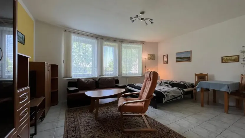 Prodej bytu 1+kk, Třeboň - Třeboň II, U Francouzů, 36 m2