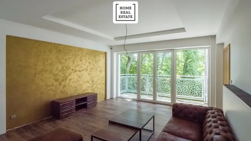 Prodej bytu 4+kk, Karlovy Vary, Šumavská, 171 m2