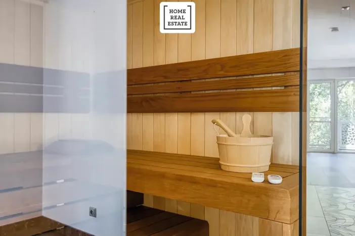 Prodej bytu 4+kk, Karlovy Vary, Šumavská, 171 m2